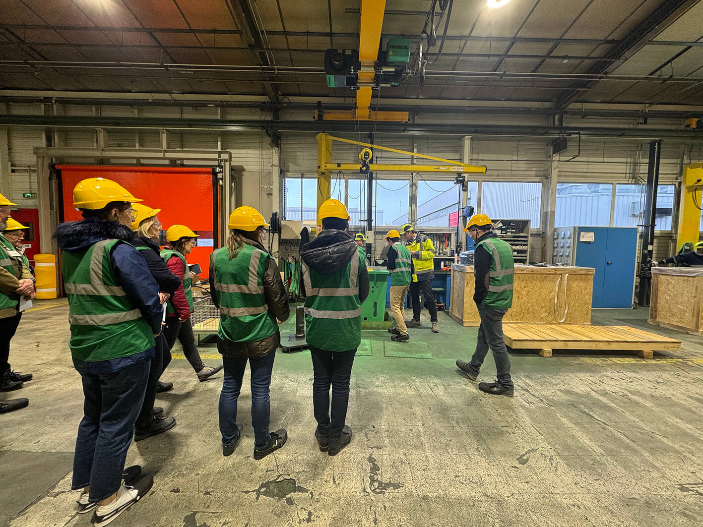 La visite d’usine idéale selon la Fondation ILYSE : un levier puissant pour reconnecter industrie et société